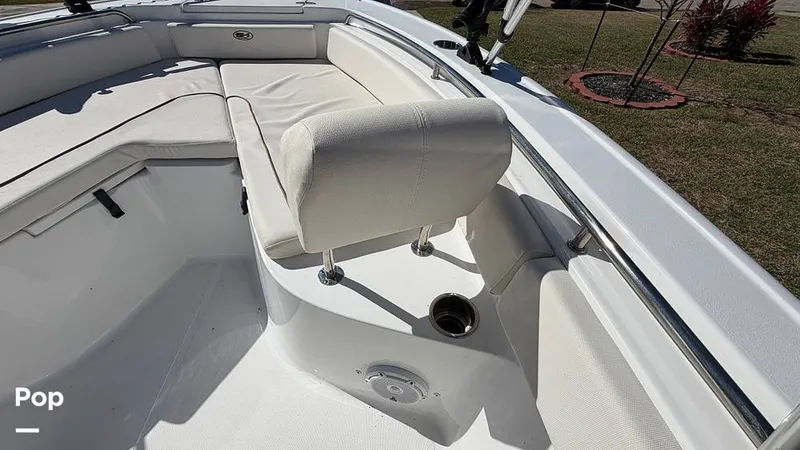 Slide: The Image of Sea Hunt Ultra 229 2022 - 16179651