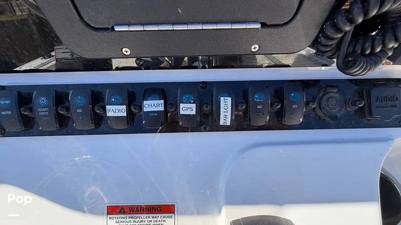 Slide: The Image of Sea Hunt Ultra 229 2022 - 16179659