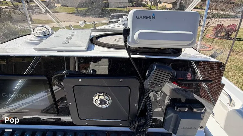 Slide: The Image of Sea Hunt Ultra 229 2022 - 16179666