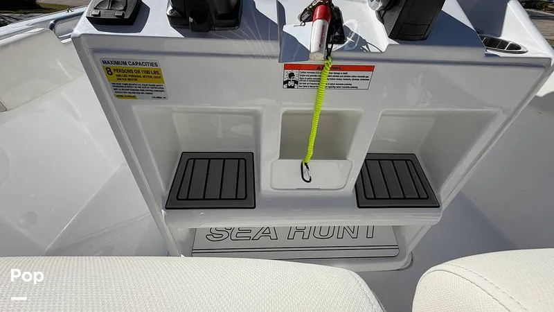 Slide: The Image of Sea Hunt Ultra 229 2022 - 16179669