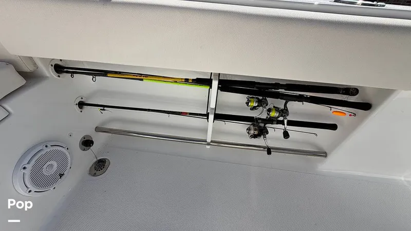 Slide: The Image of Sea Hunt Ultra 229 2022 - 16179689