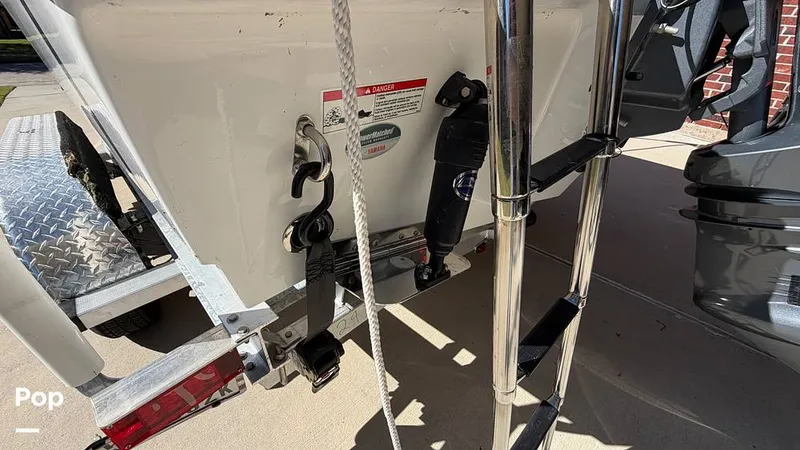 Slide: The Image of Sea Hunt Ultra 229 2022 - 16179709