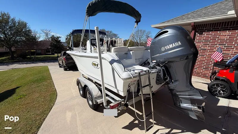 Slide: The Image of Sea Hunt Ultra 229 2022 - 16179724