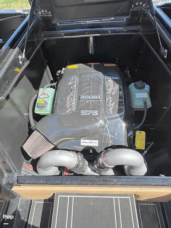 Slide: The Image of Raptor Roush 575 Engine - 16303187