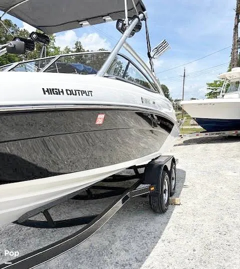 Slide: The Image of Yamaha 212X 2009 - 16304503