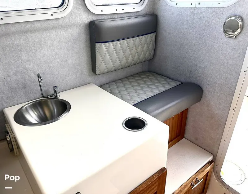 Slide: The Image of Defiance San Juan 220 2023 - 16208178