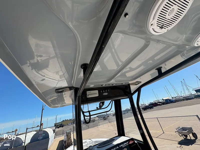 Slide: The Image of T-top - 16211392