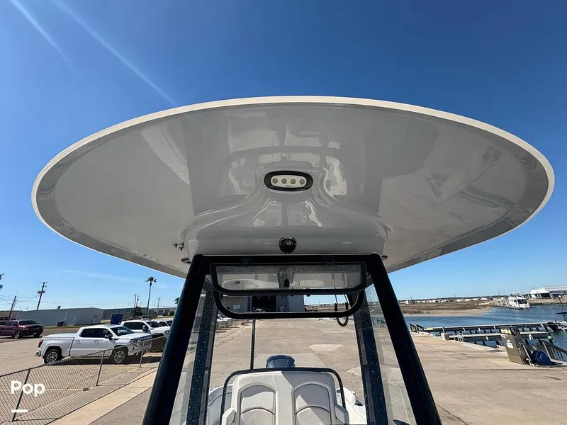 Slide: The Image of T-top - 16211408