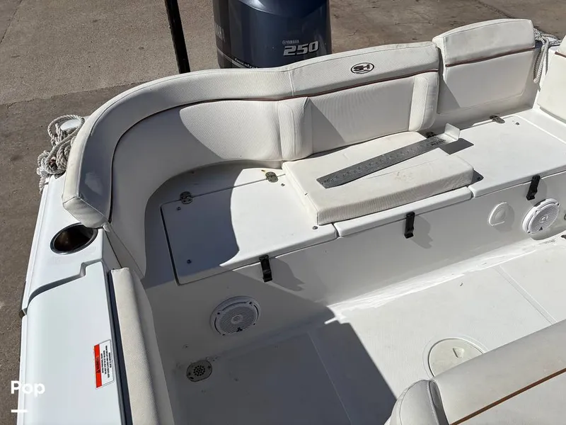 Slide: The Image of Stern Passenger Seating - 16211413