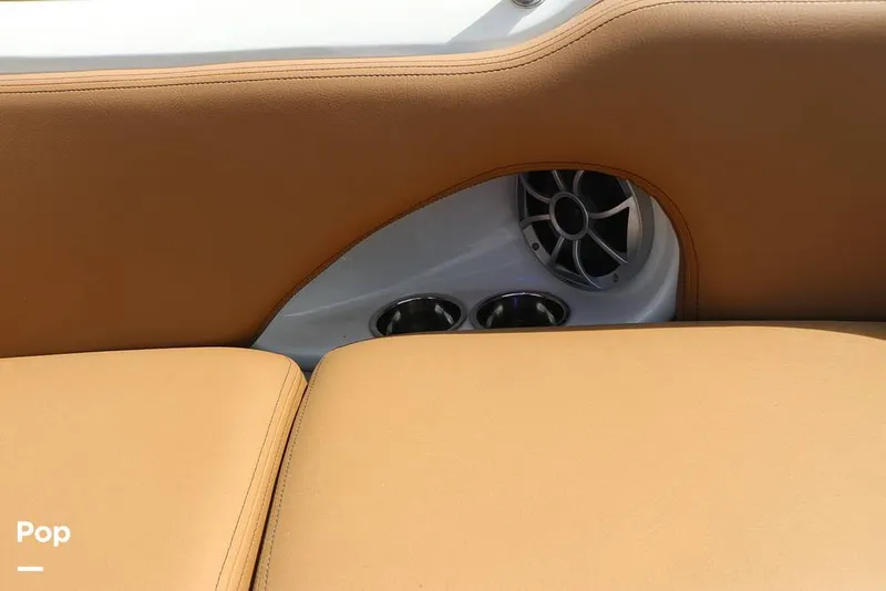 Slide: The Image of Crownline Boats E230XS 2025 - 16325016