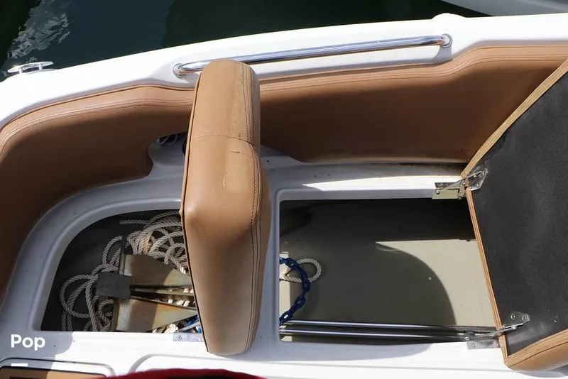 Slide: The Image of Crownline Boats E230XS 2025 - 16325021