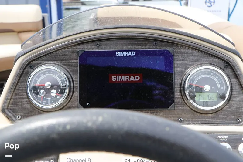 Slide: The Image of Lowe SS 230WT 2024 - 16325140