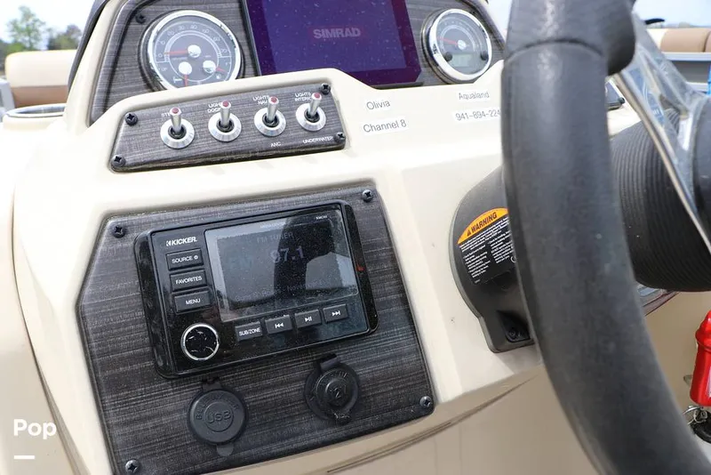 Slide: The Image of Lowe SS 230WT 2024 - 16325142