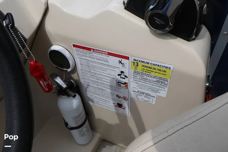 Slide: The Image of Lowe SS 230WT 2024 - 16325144