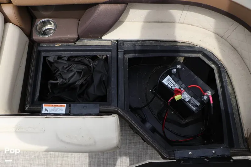 Slide: The Image of Lowe SS 230WT 2024 - 16325153