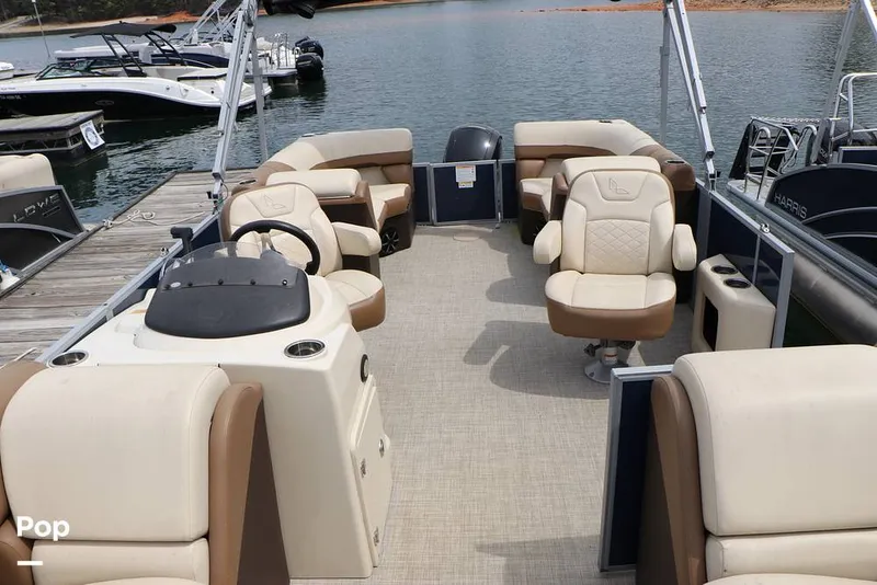 Slide: The Image of Lowe SS 230WT 2024 - 16325165