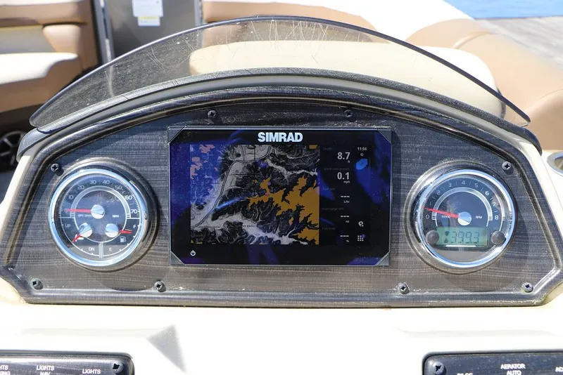 Slide: The Image of Lowe SS230WT-TLX 2024 - 16333081