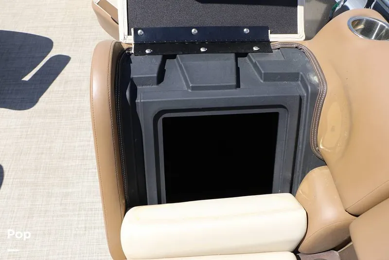 Slide: The Image of Lowe SS230WT-TLX 2024 - 16333114