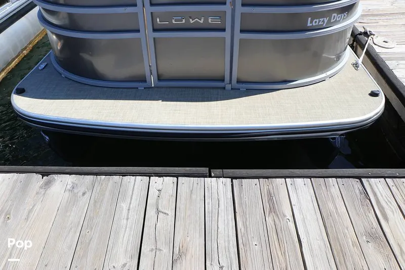 Slide: The Image of Lowe SS230WT-TLX 2024 - 16333063