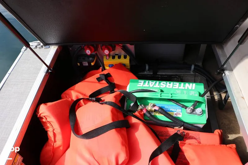 Slide: The Image of Princecraft Vectra 23 2023 - 16260921