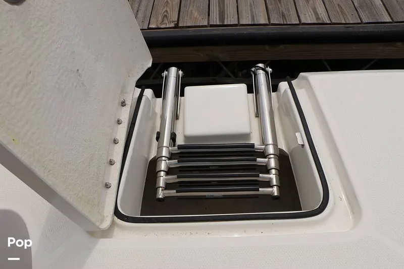 Slide: The Image of Bayliner DX2200 2023 - 16324916