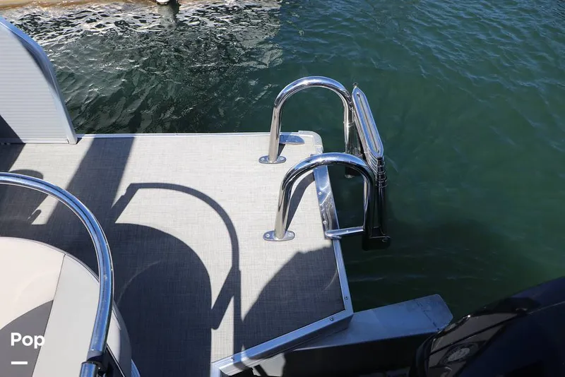 Slide: The Image of Princecraft Vectra 23 2023 - 16241943