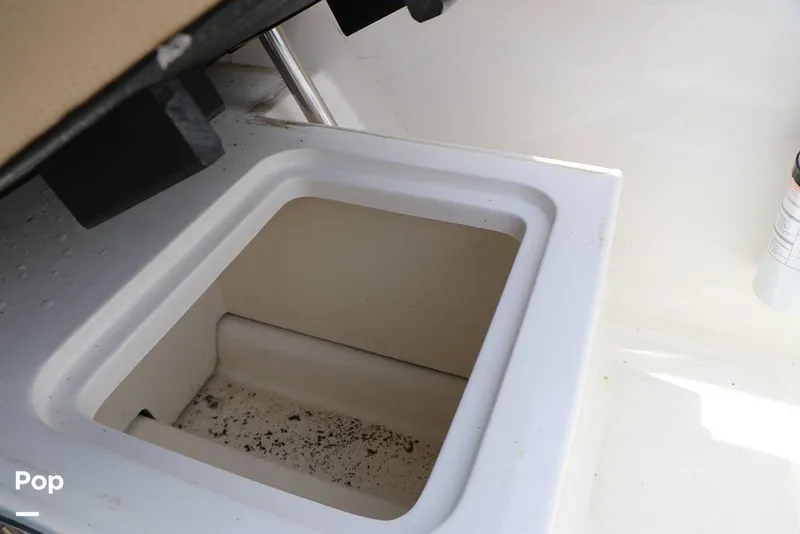 Slide: The Image of Bayliner VR6 OB 2024 - 16324858