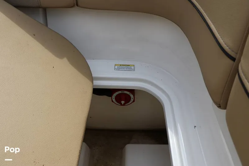 Slide: The Image of Bayliner VR6 OB 2024 - 16324822