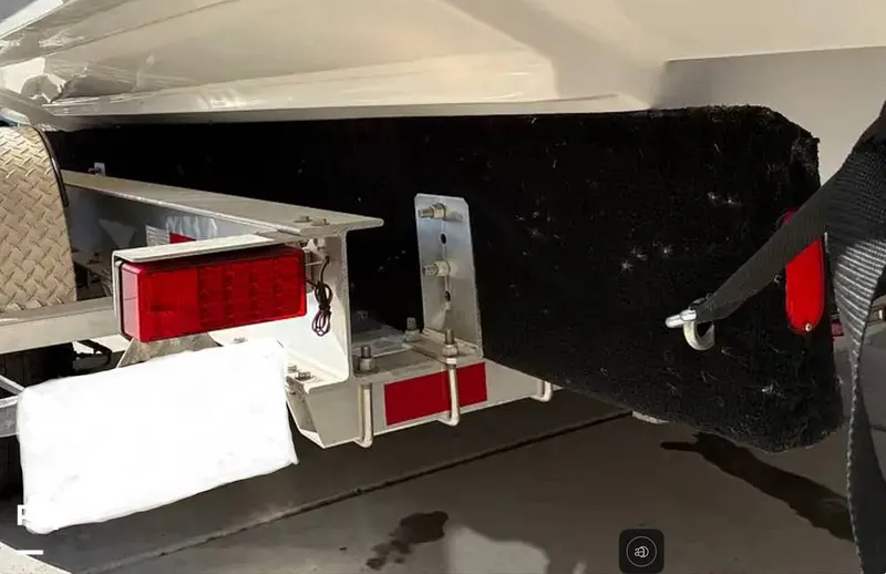 Slide: The Image of Regal 2800 2019 - 16211734