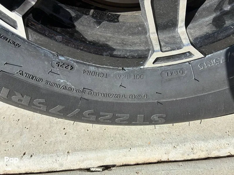 Slide: The Image of Regal 2800 2019 - 16175774