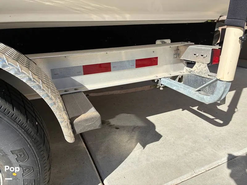 Slide: The Image of Regal 2800 2019 - 16175778