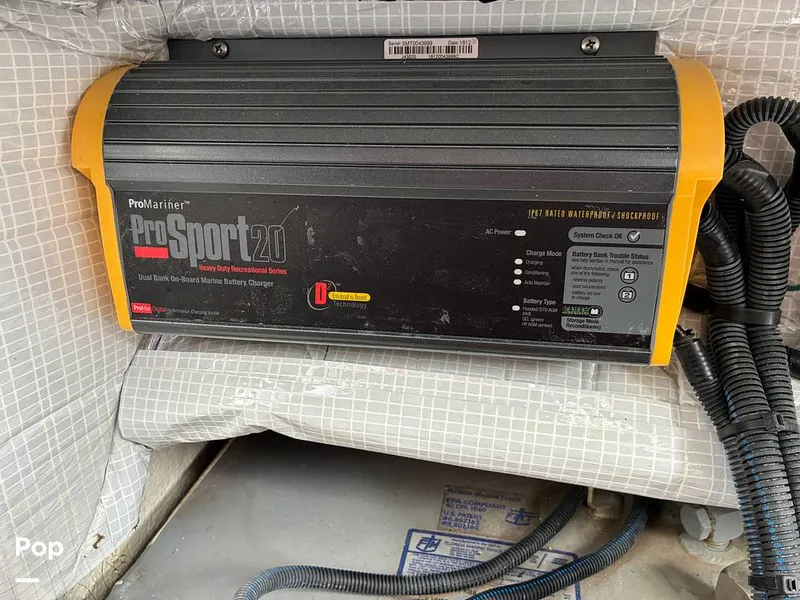 Slide: The Image of Regal 2800 2019 - 16175532