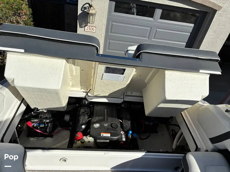 Slide: The Image of Regal 2800 2019 - 16175536