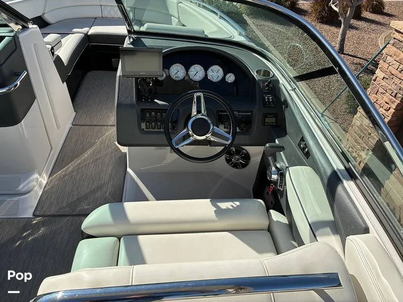 Slide: The Image of Regal 2800 2019 - 16175596