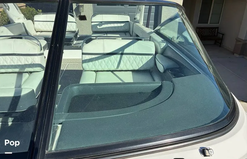 Slide: The Image of Regal 2800 2019 - 16228361