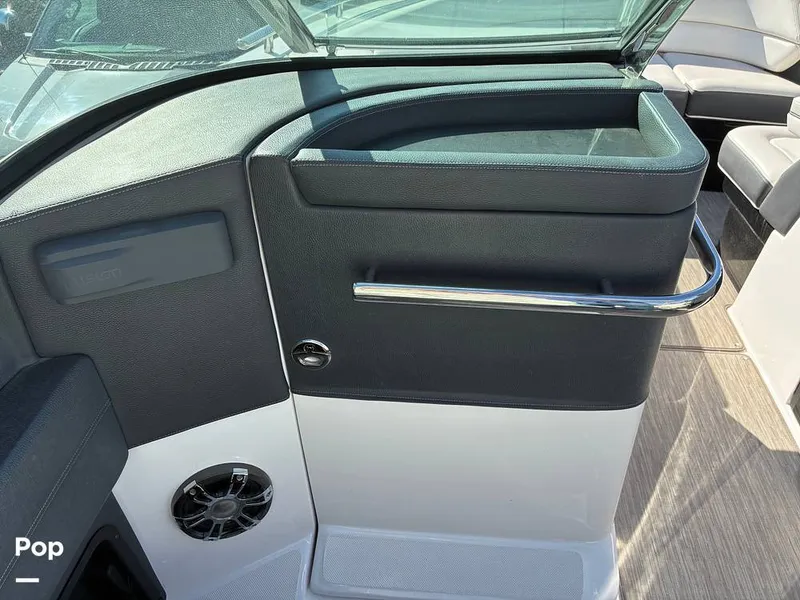 Slide: The Image of Regal 2800 2019 - 16175619