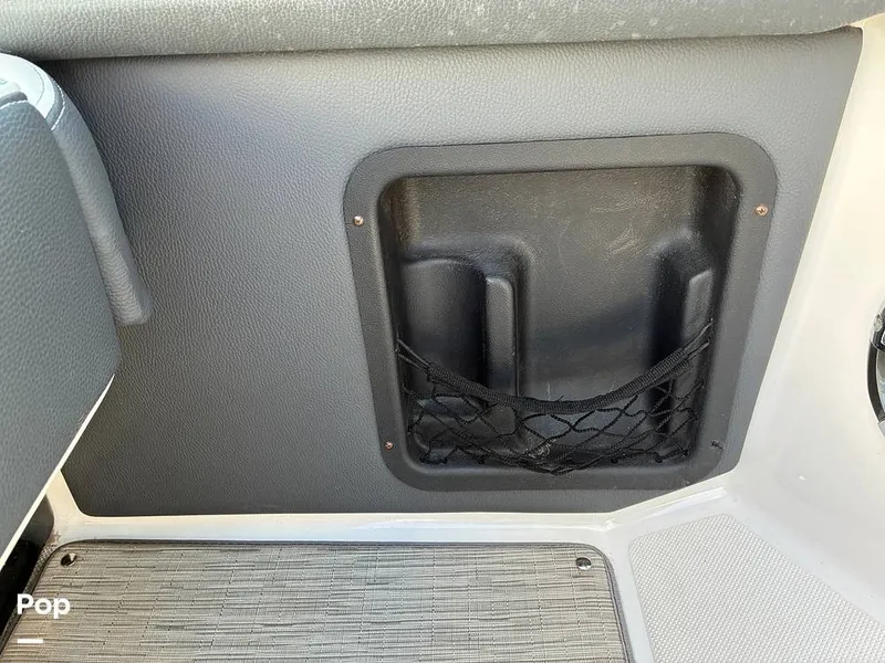 Slide: The Image of Regal 2800 2019 - 16175689