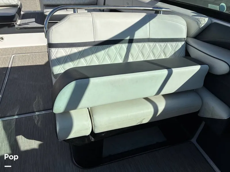 Slide: The Image of Regal 2800 2019 - 16175691