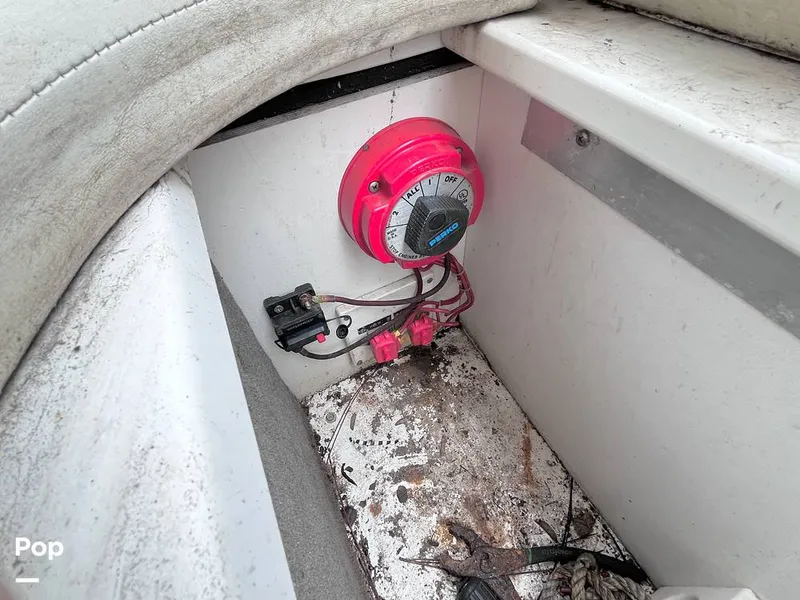 Slide: The Image of Battery Switch - 16178887