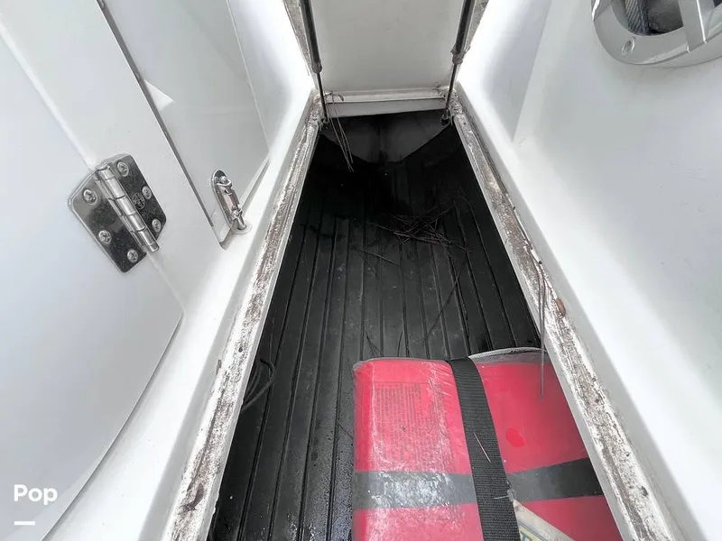 Slide: The Image of Ski Locker - 16178893