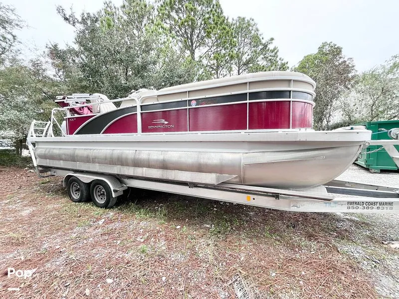 The Image of Bennington SX24 - 16179166