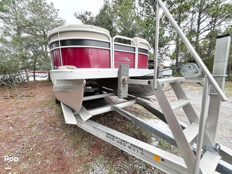 Slide: The Image of Bennington SX24 2015 - 16179167