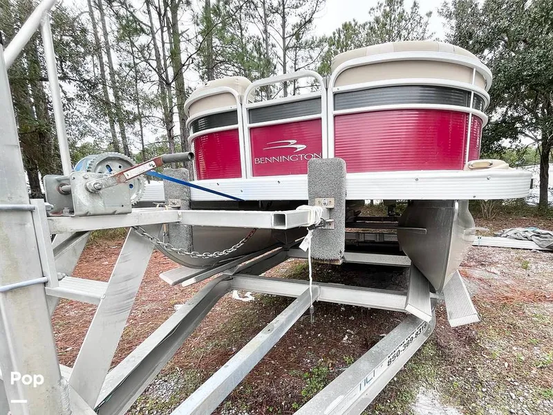 Slide: The Image of Bennington SX24 2015 - 16179168