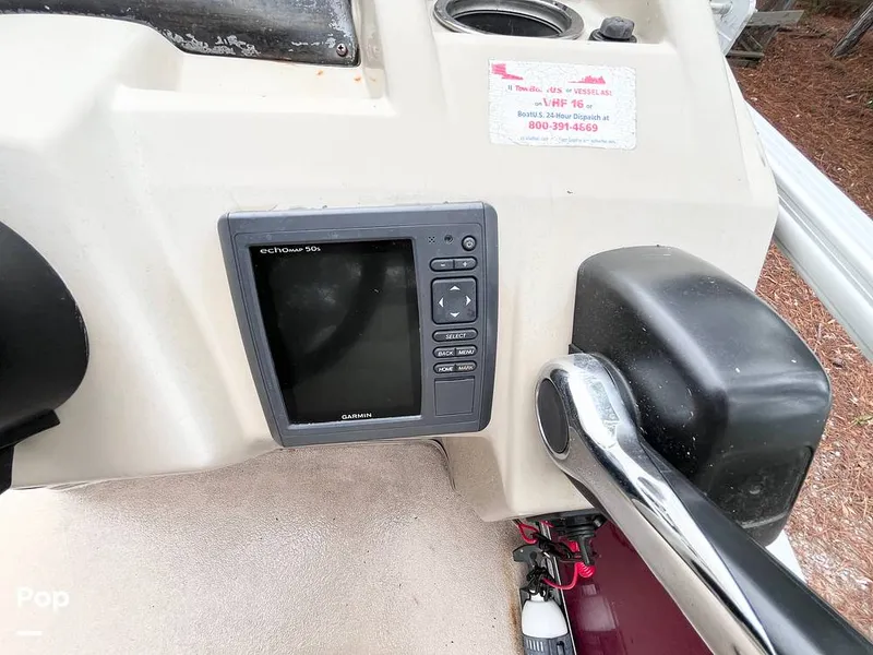 Slide: The Image of GPS / Fishfinder - 16179196