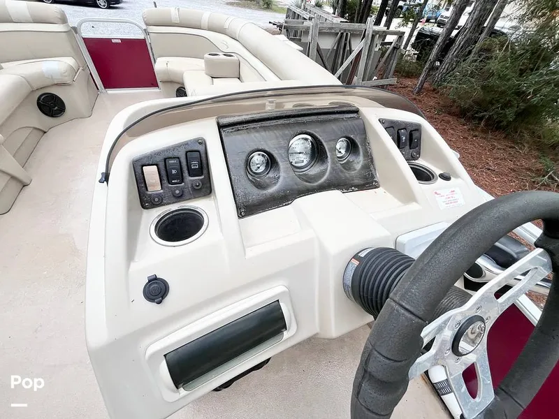 Slide: The Image of Bennington SX24 2015 - 16179197