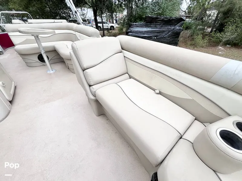 Slide: The Image of Deck Seating - 16179204