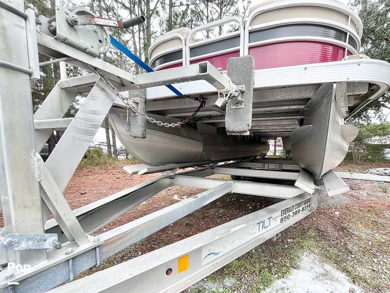 Slide: The Image of Bennington SX24 2015 - 16179175