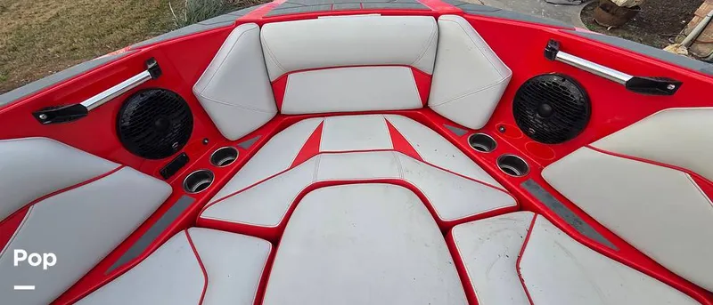 Slide: The Image of Centurion Vi 22 2021 - 16168914