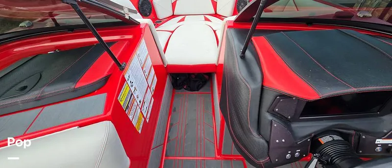 Slide: The Image of Centurion Vi 22 2021 - 16168913