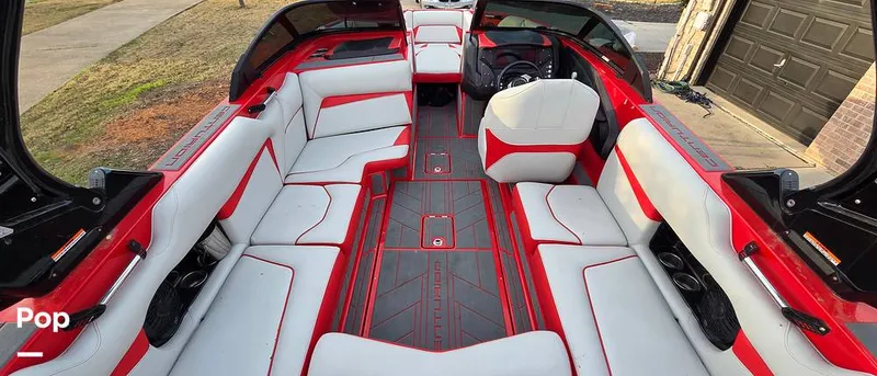 Slide: The Image of Centurion Vi 22 2021 - 16168937